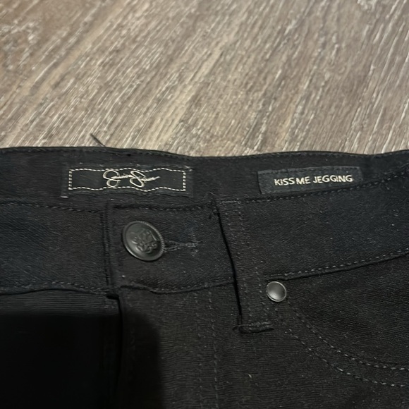 Jessica Simpson Kiss Me Black Jeggings - Picture 4 of 5